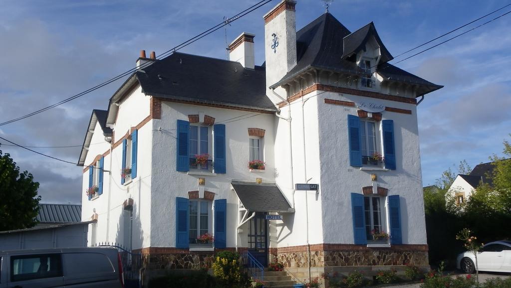 Hotel Restaurant Le Chalet Guéméné-Penfao Zewnętrze zdjęcie